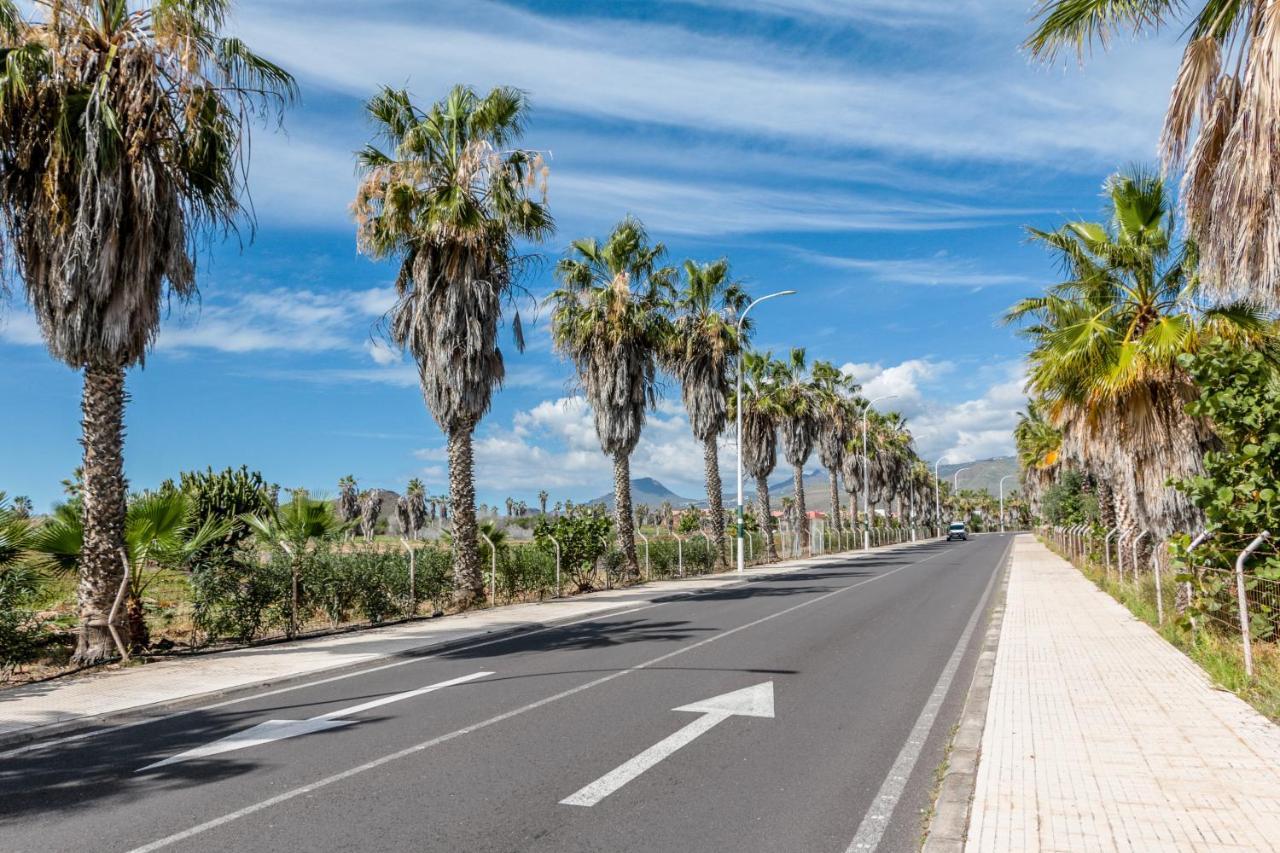 Golf View Apartment - Stunning Ocean View Golf Del Sur San Miguel de Abona Exteriör bild